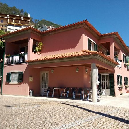 吉尔斯 Residencial Ribeiro酒店 外观 照片