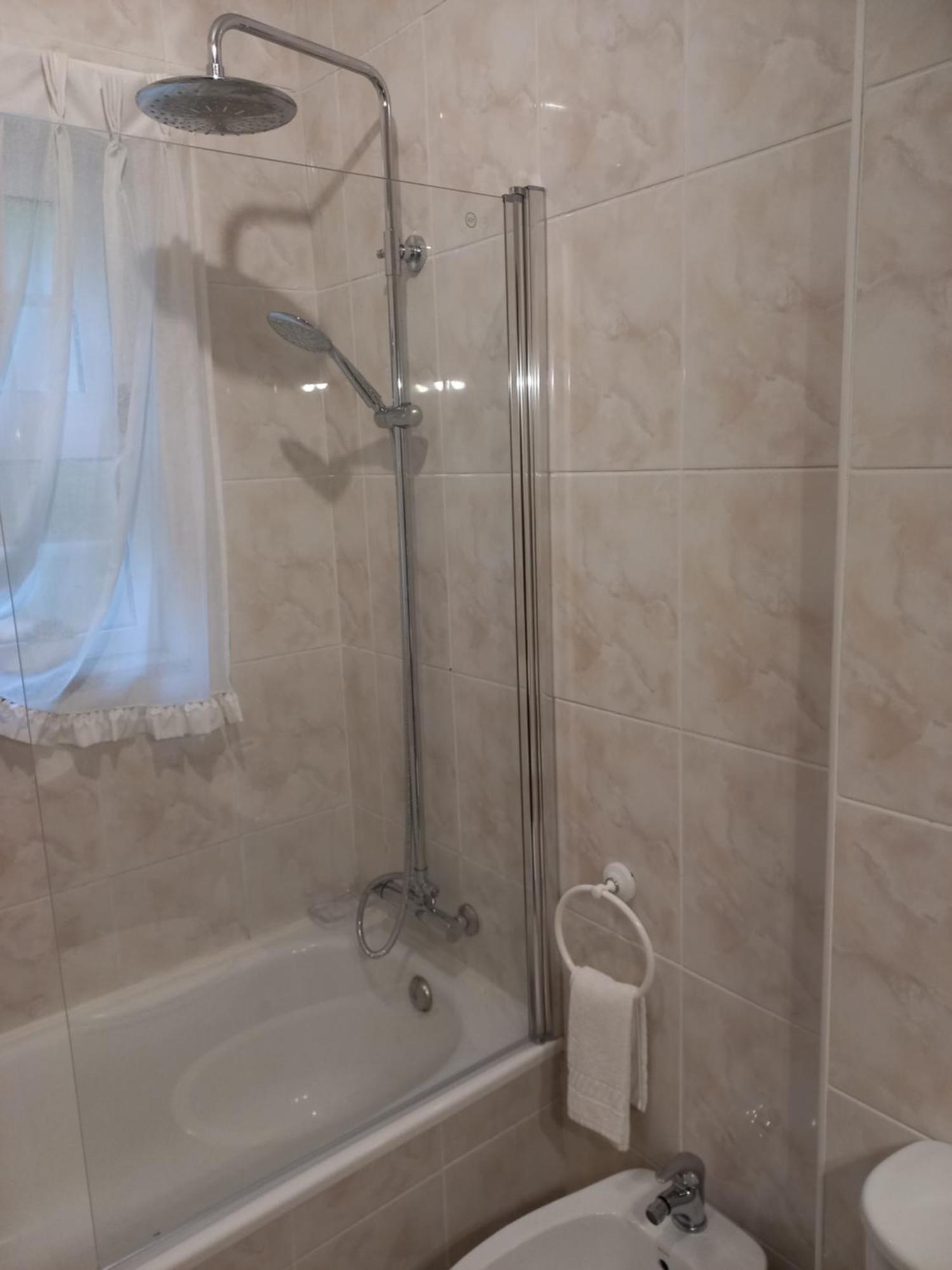 吉尔斯 Residencial Ribeiro酒店 外观 照片